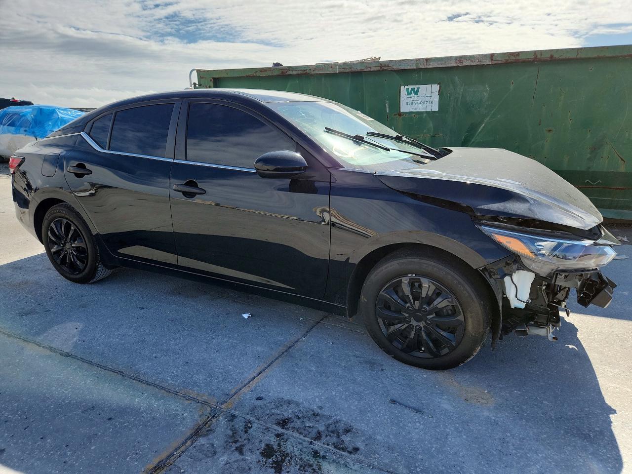 2024 NISSAN SENTRA