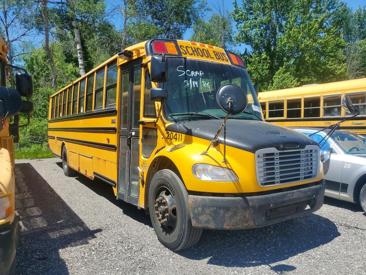 2011 THOMAS CHASSIS B2
