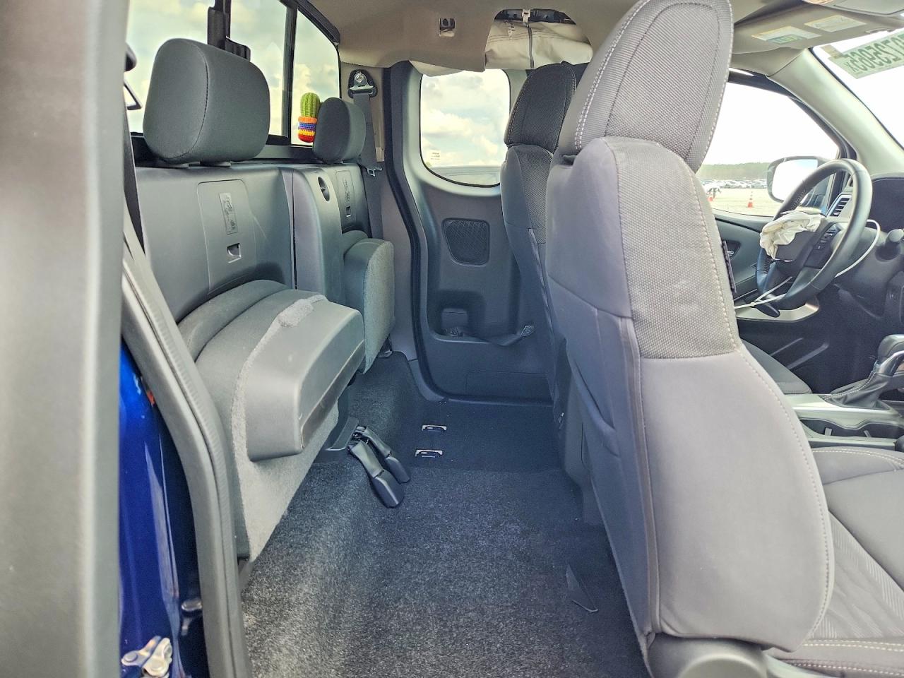 2023 NISSAN FRONTIER