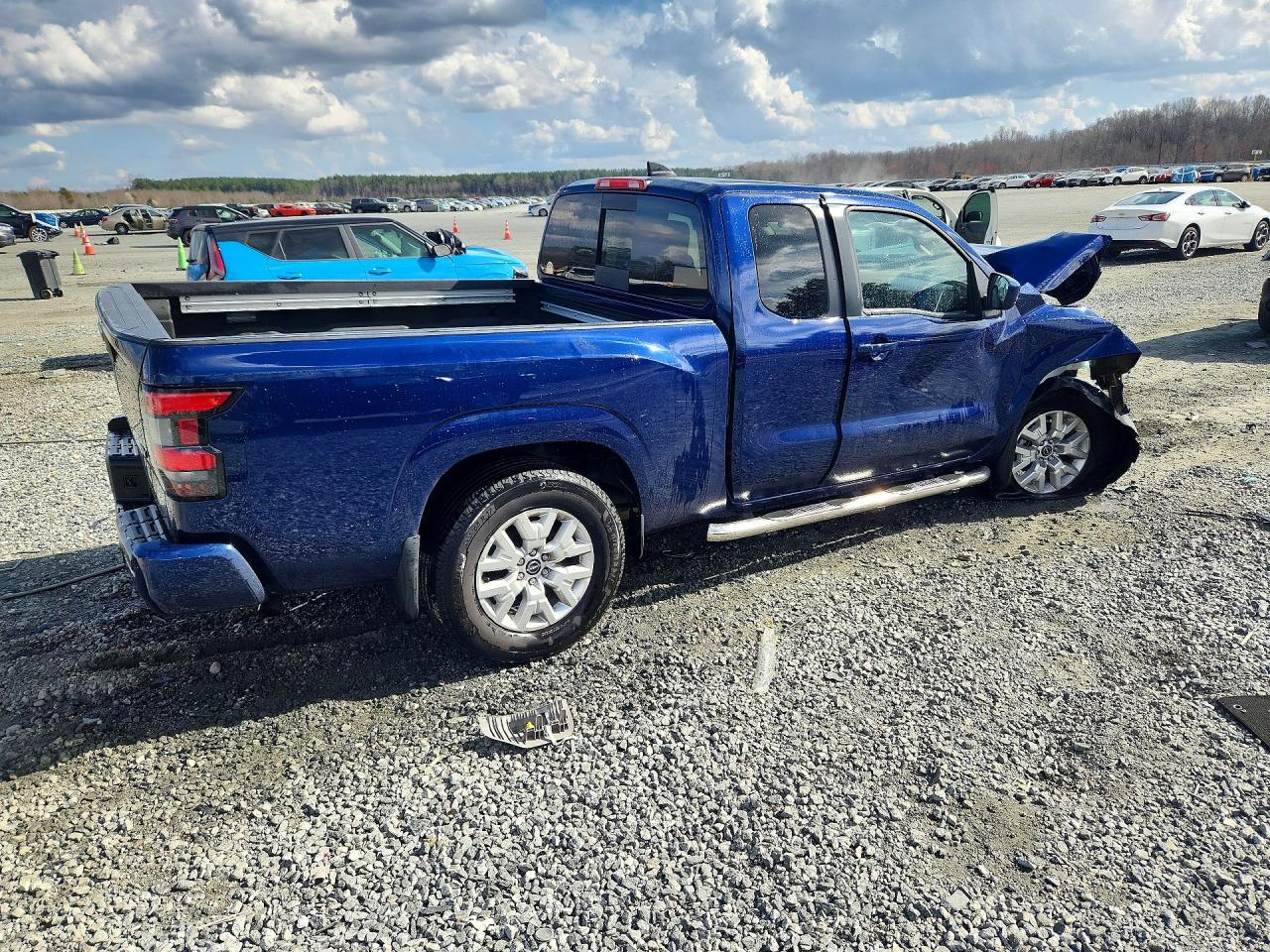 2023 NISSAN FRONTIER
