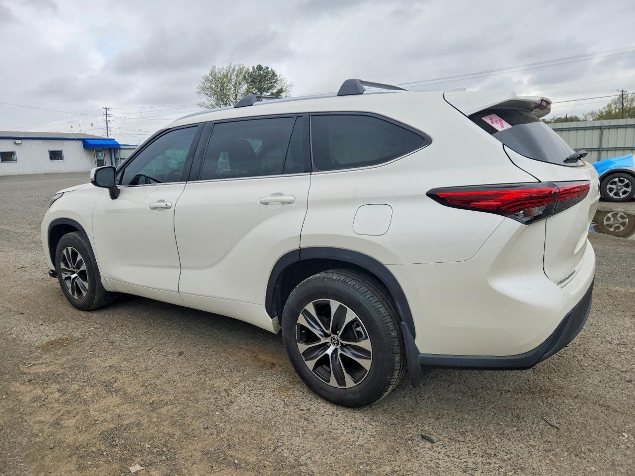2020 TOYOTA HIGHLANDER