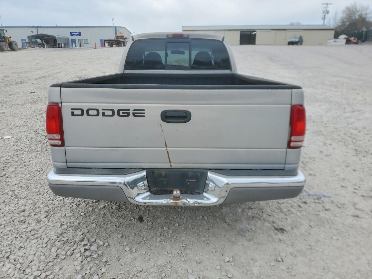2000 DODGE DAKOTA