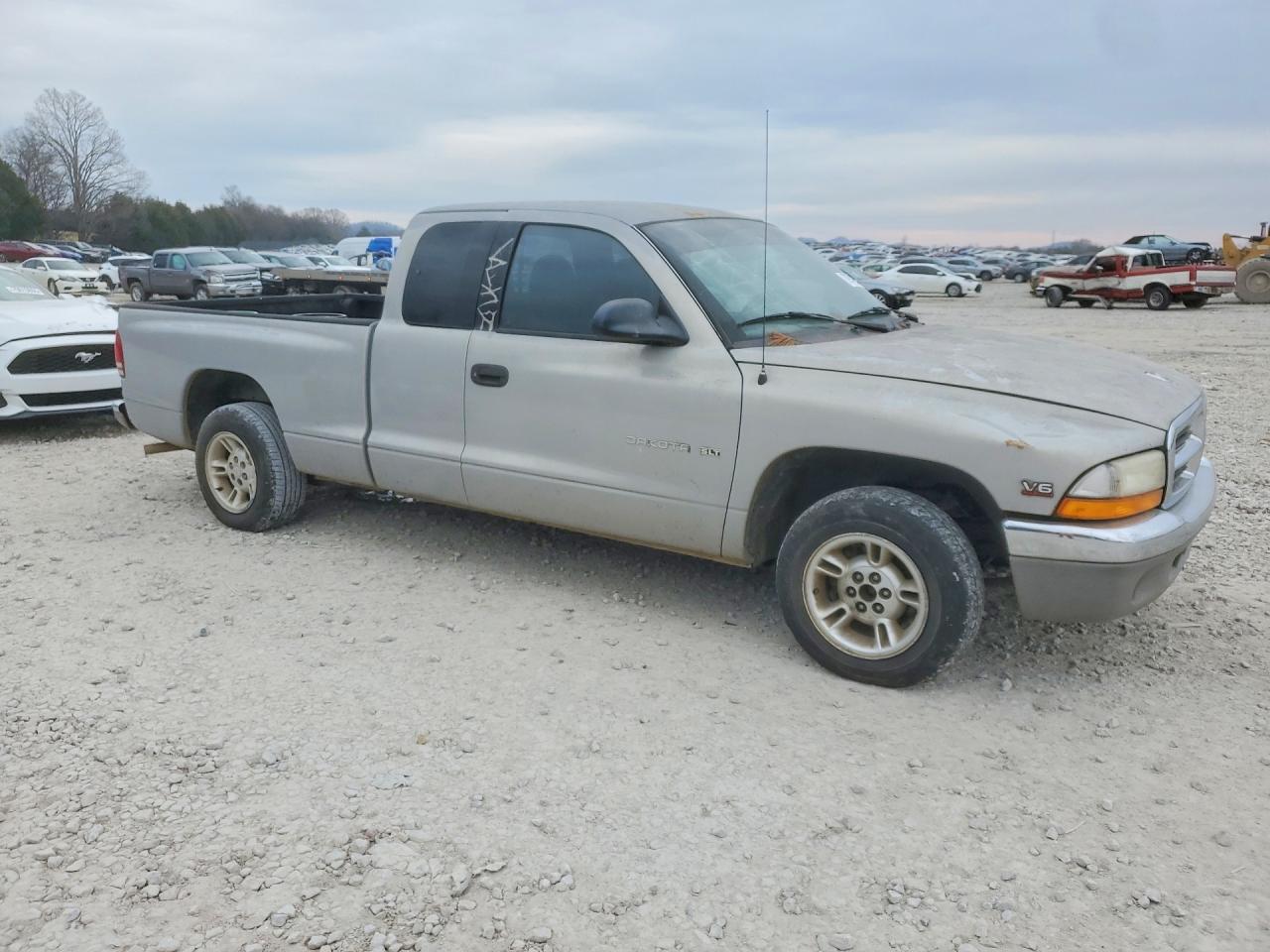 2000 DODGE DAKOTA