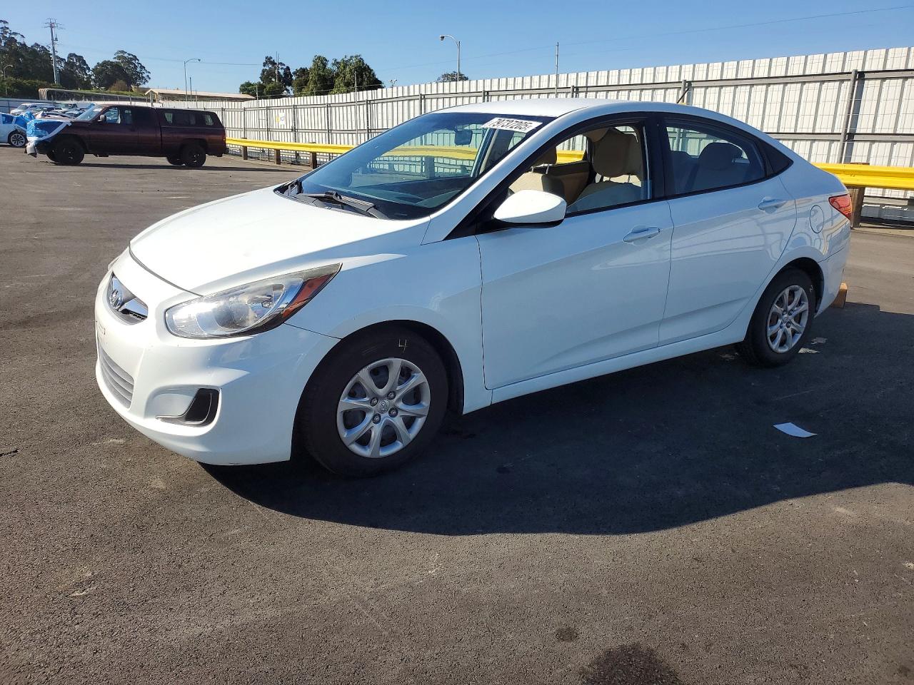 2014 HYUNDAI ACCENT