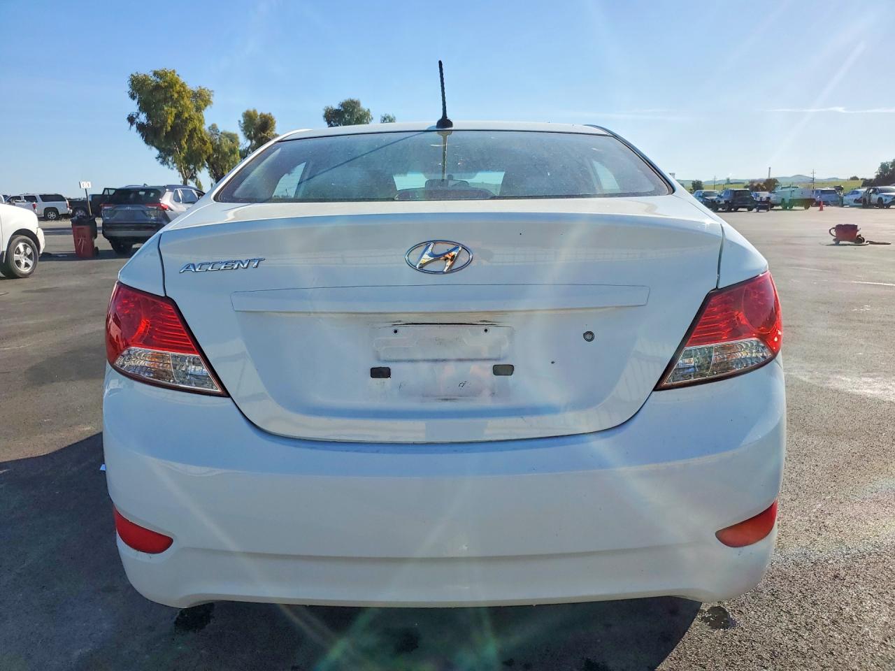 2014 HYUNDAI ACCENT