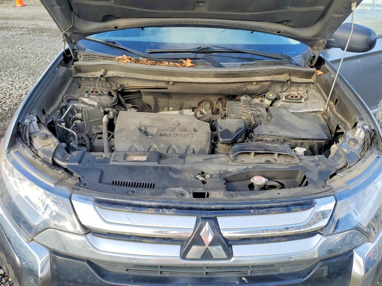 2018 MITSUBISHI OUTLANDER