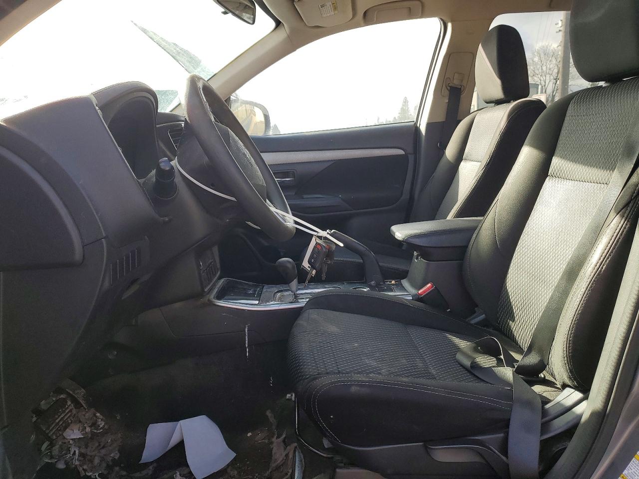 2018 MITSUBISHI OUTLANDER
