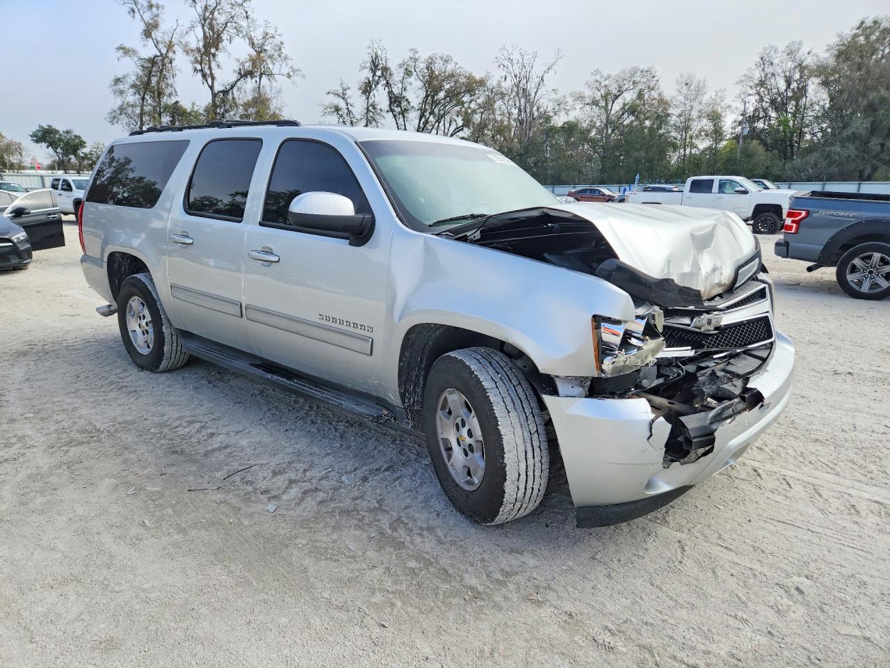 2011 CHEVROLET SUBURBAN