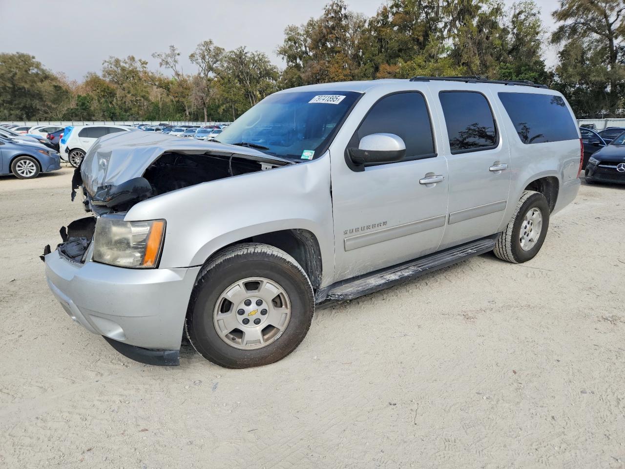 2011 CHEVROLET SUBURBAN