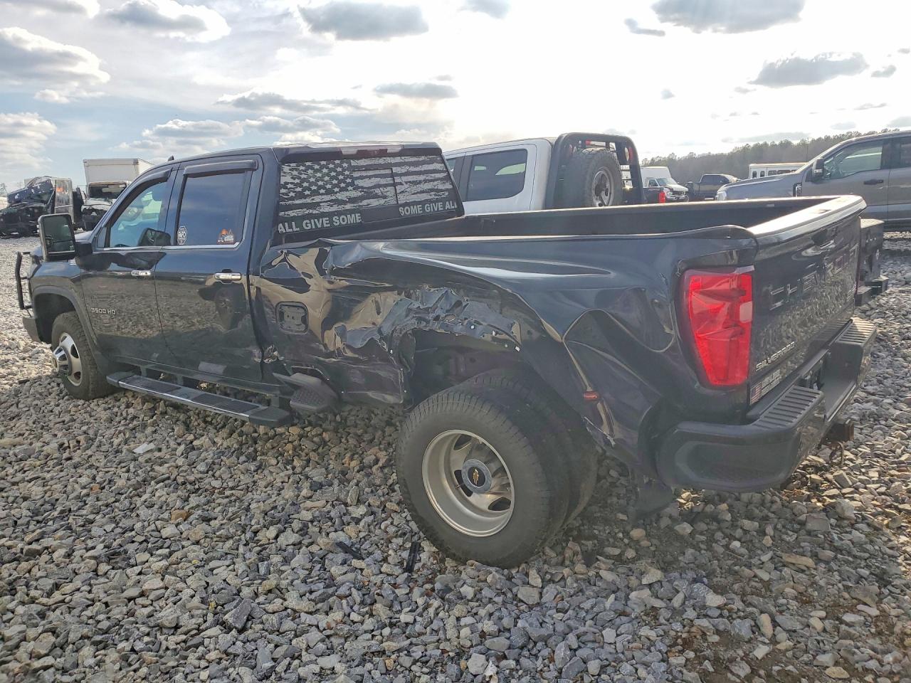 2022 CHEVROLET SILVERADO