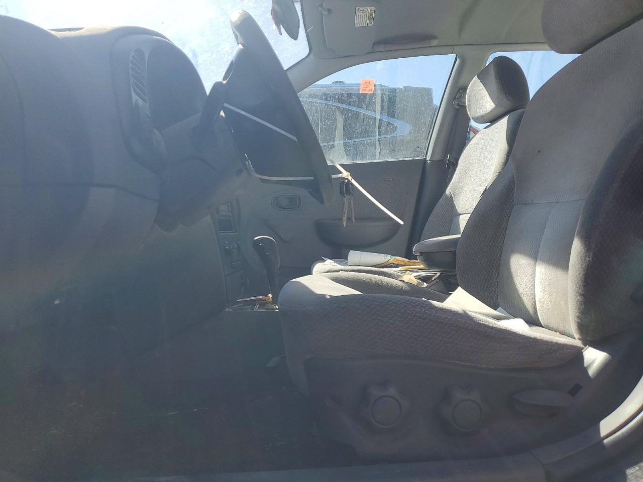 2004 KIA SPECTRA