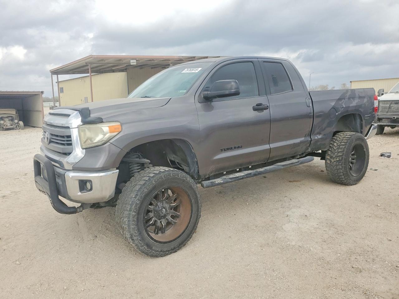 2014 TOYOTA TUNDRA