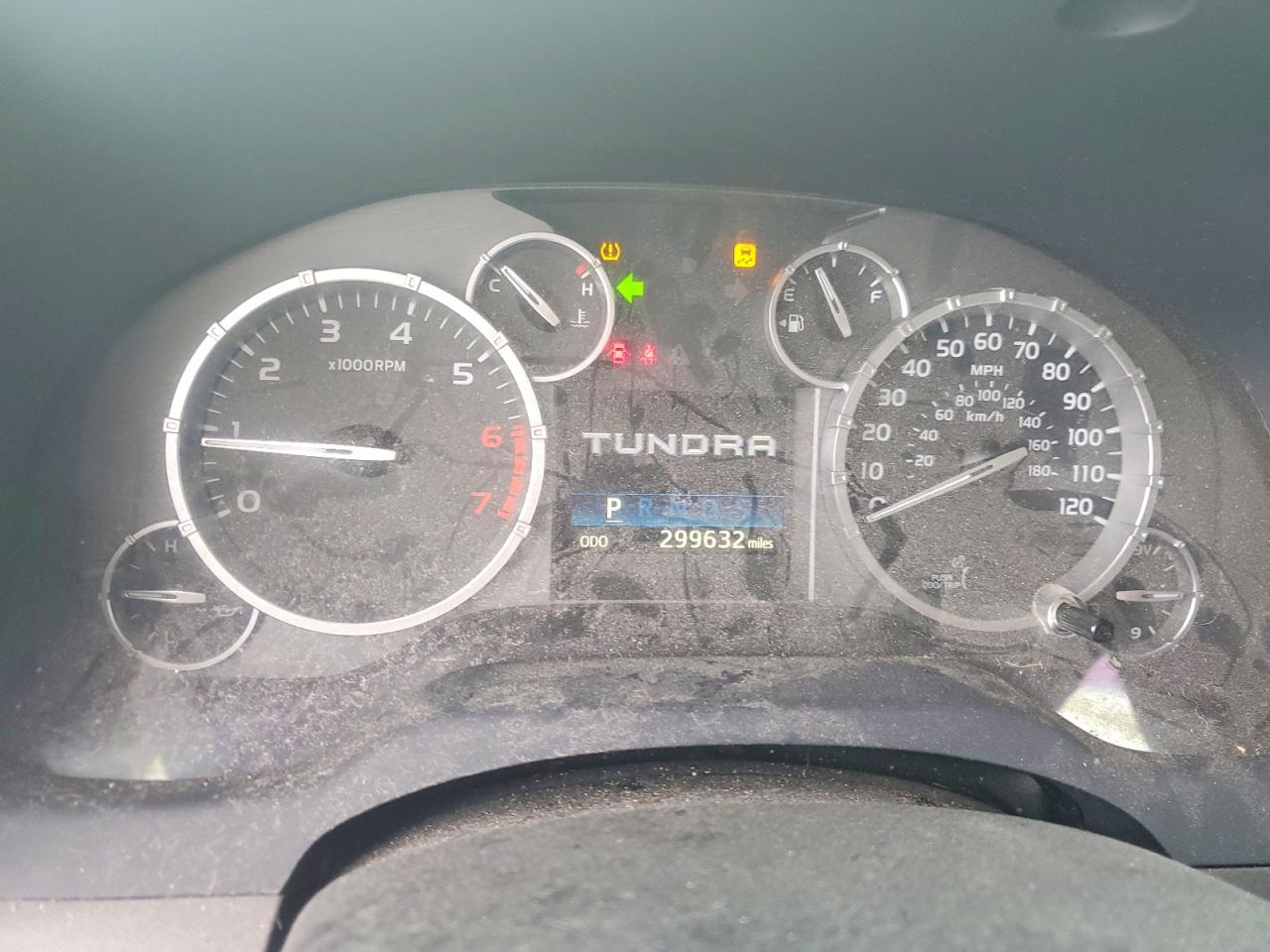 2014 TOYOTA TUNDRA