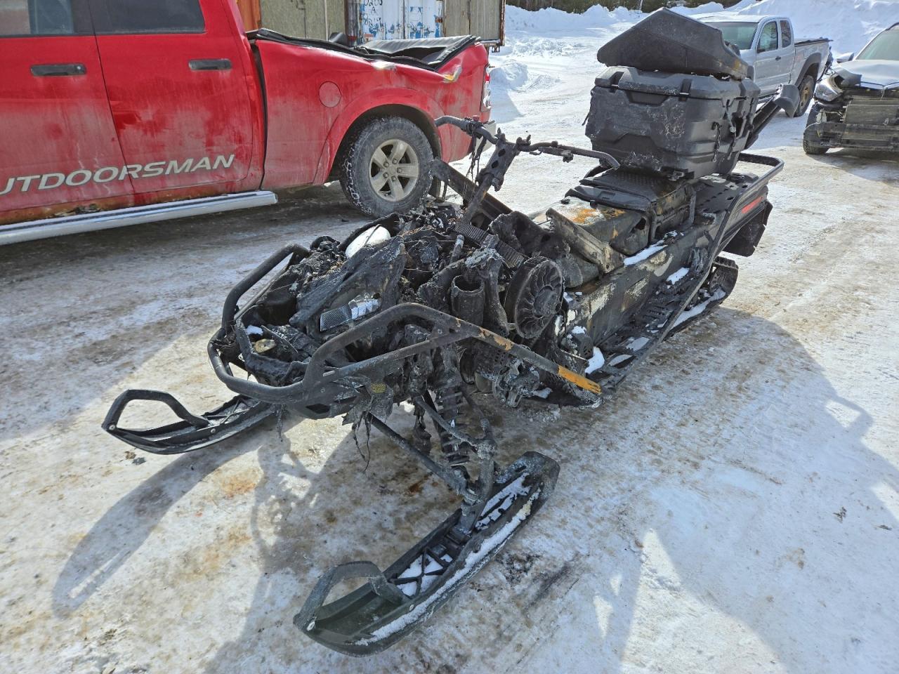 2024 SKI-DOO EXPEDITION