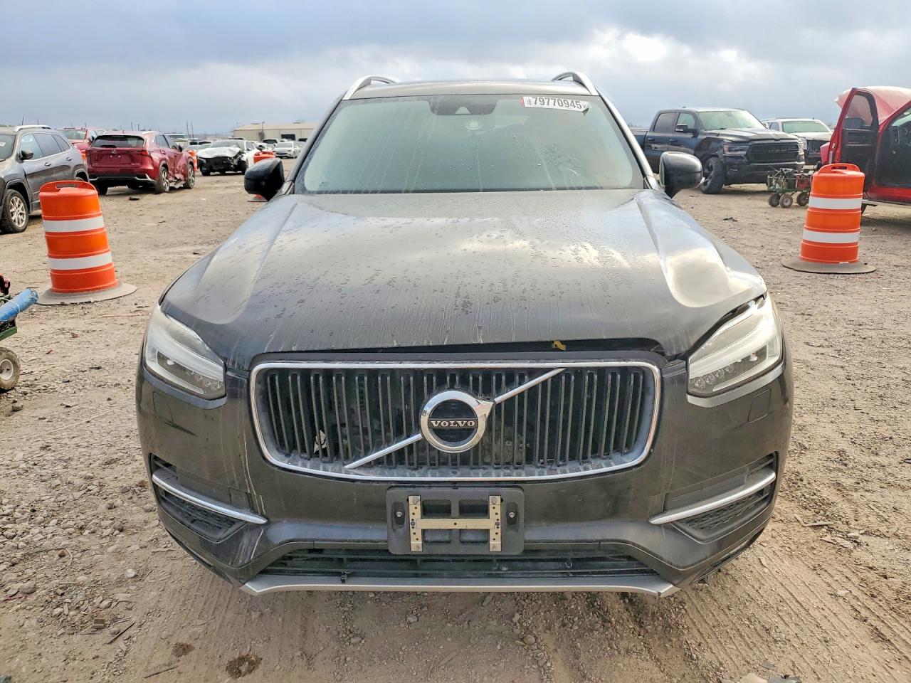 2016 VOLVO XC90