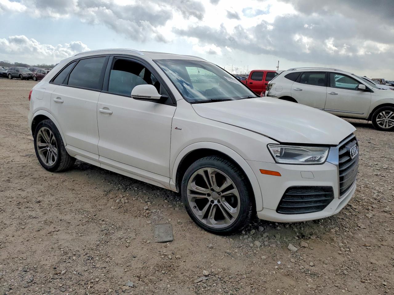 2018 AUDI Q3