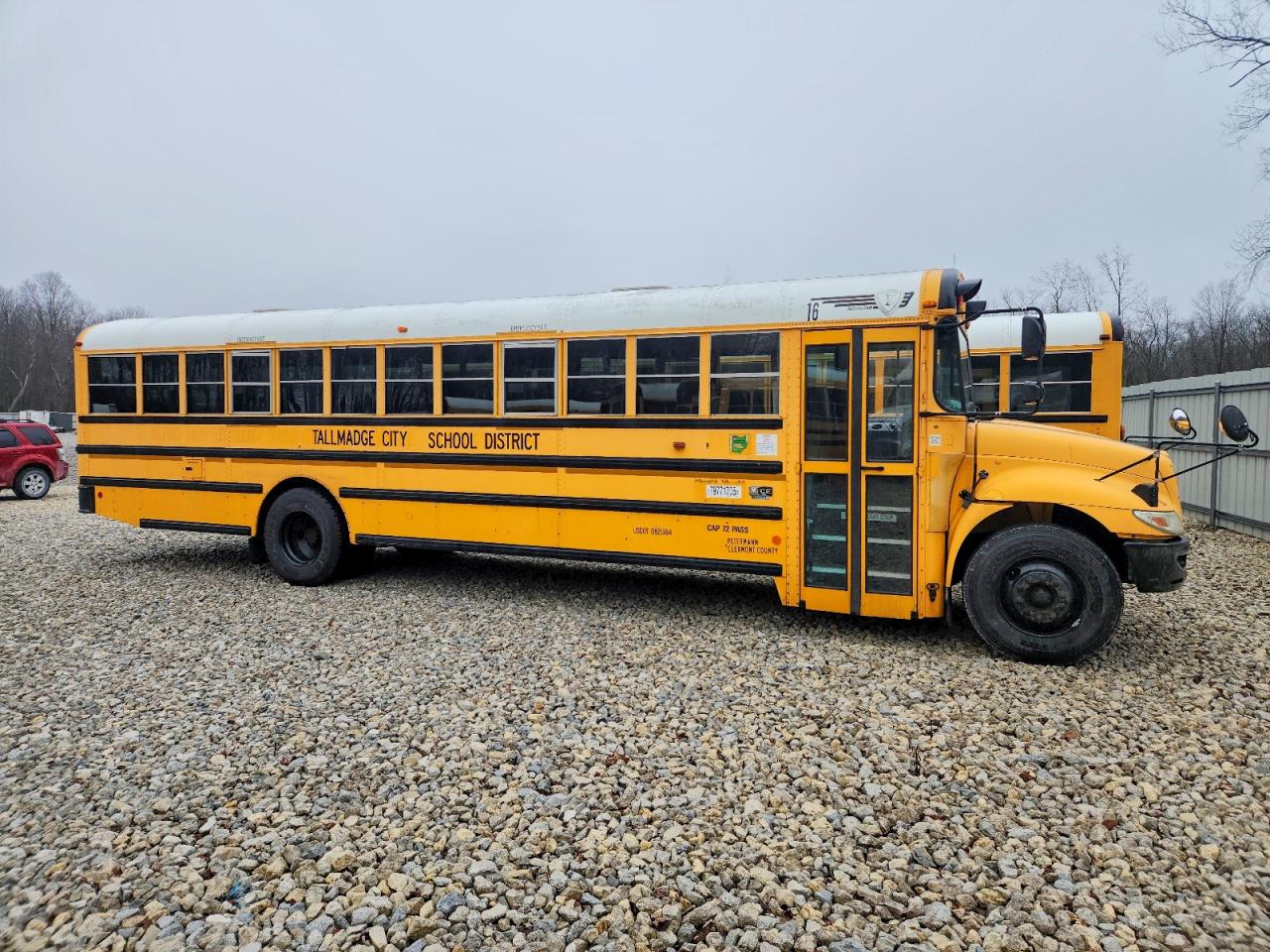 2013 IC CORPORATION CE SERIES