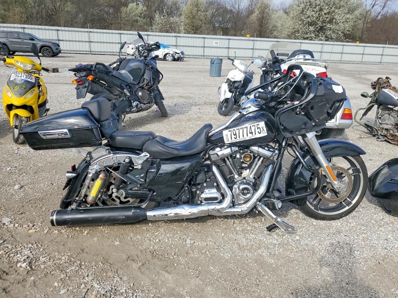 2018 HARLEY-DAVIDSON FL
