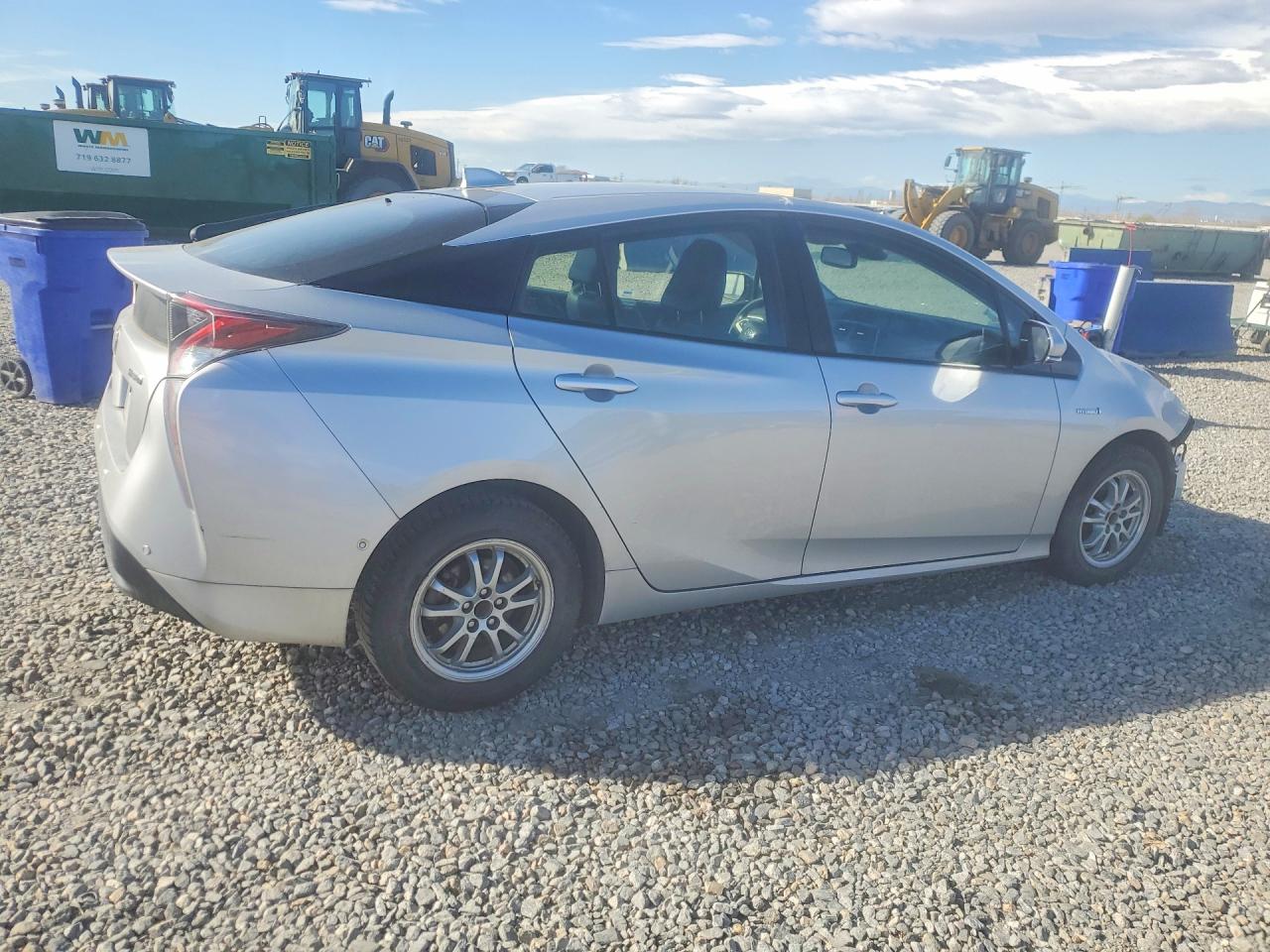 2017 TOYOTA PRIUS