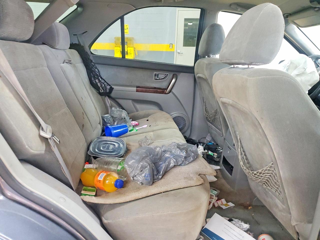 2005 KIA SORENTO