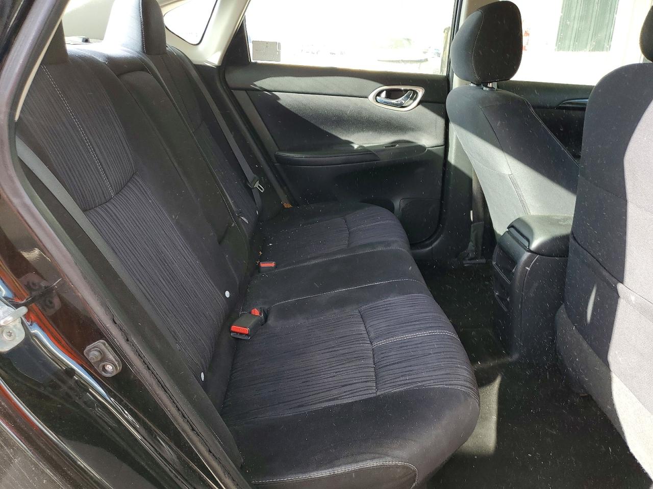 2016 NISSAN SENTRA