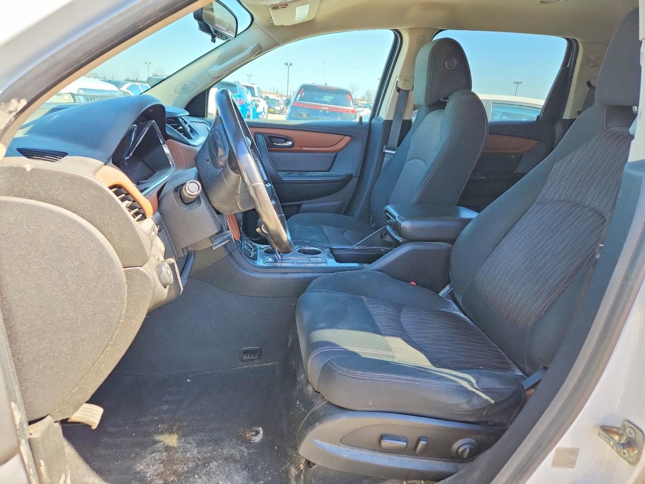 2017 CHEVROLET TRAVERSE