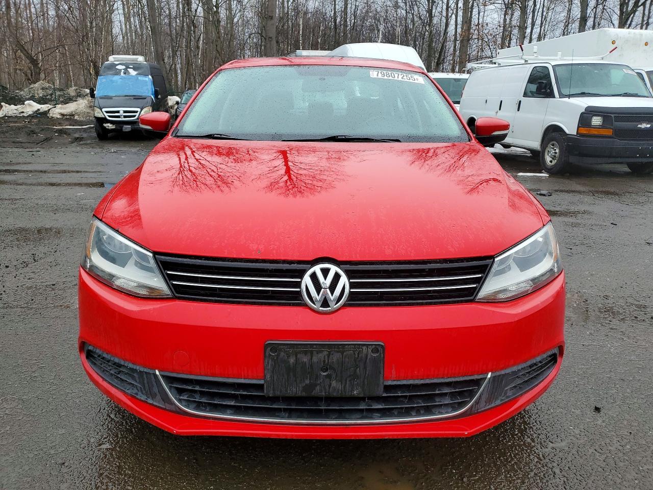 2013 VOLKSWAGEN JETTA