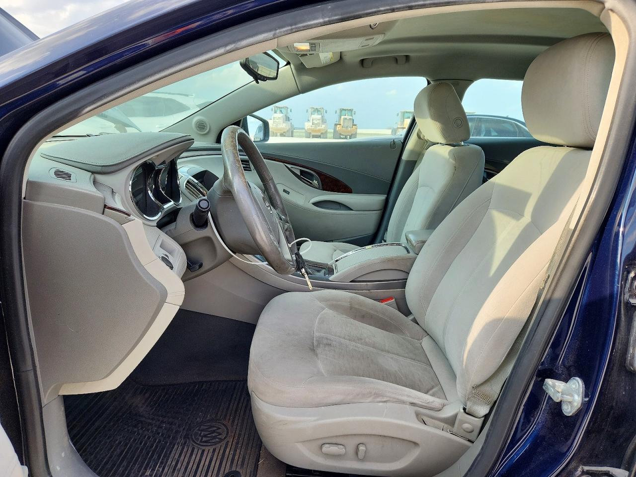 2011 BUICK LACROSSE