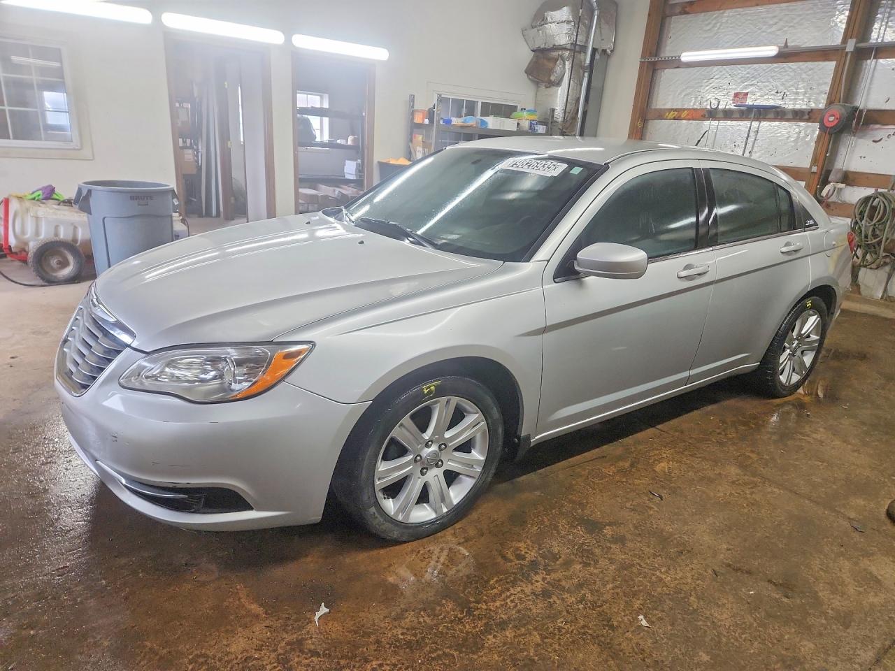 2011 CHRYSLER 200