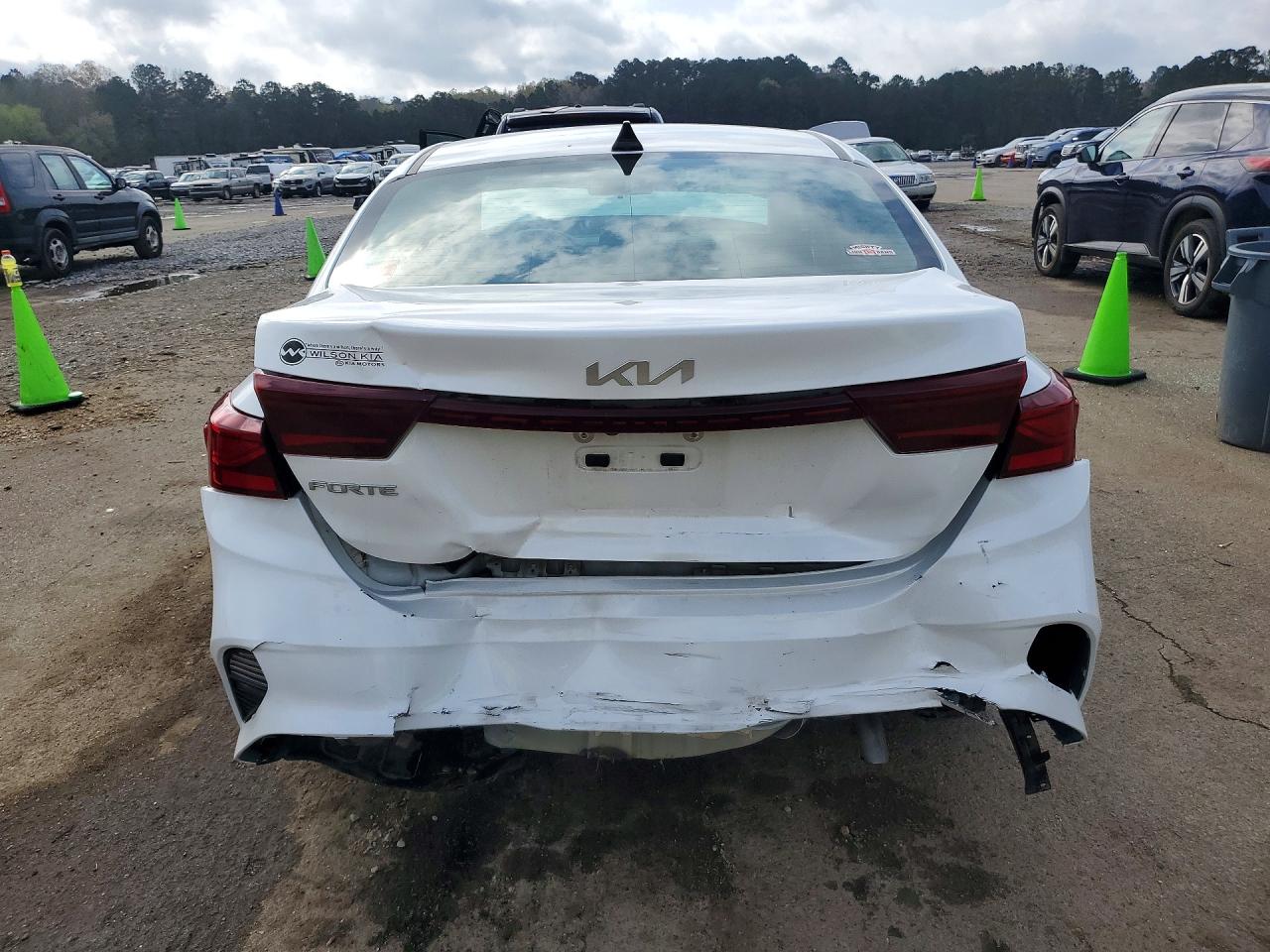 2024 KIA FORTE