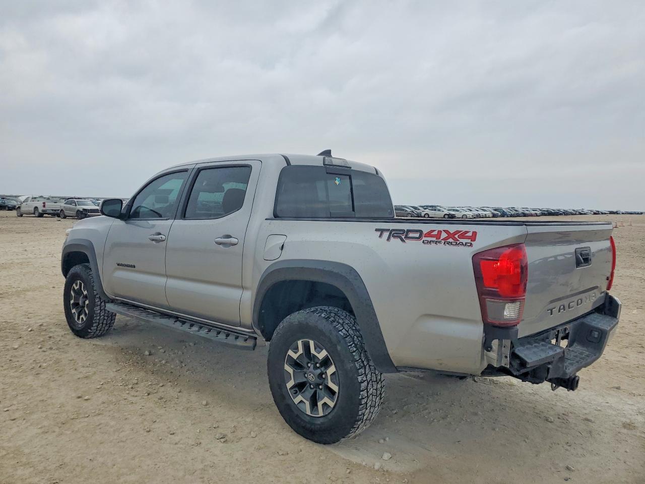 2018 TOYOTA TACOMA