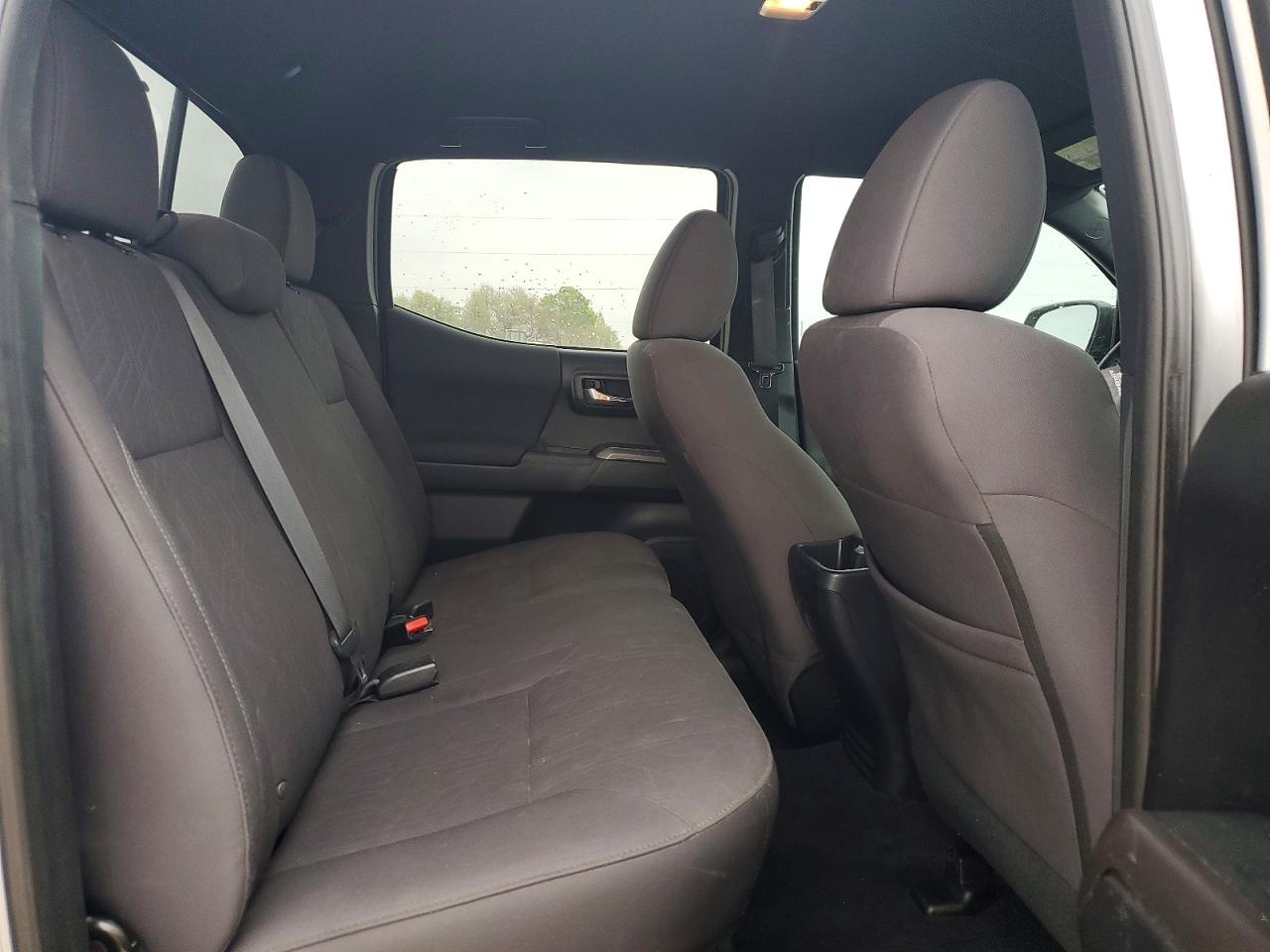 2018 TOYOTA TACOMA