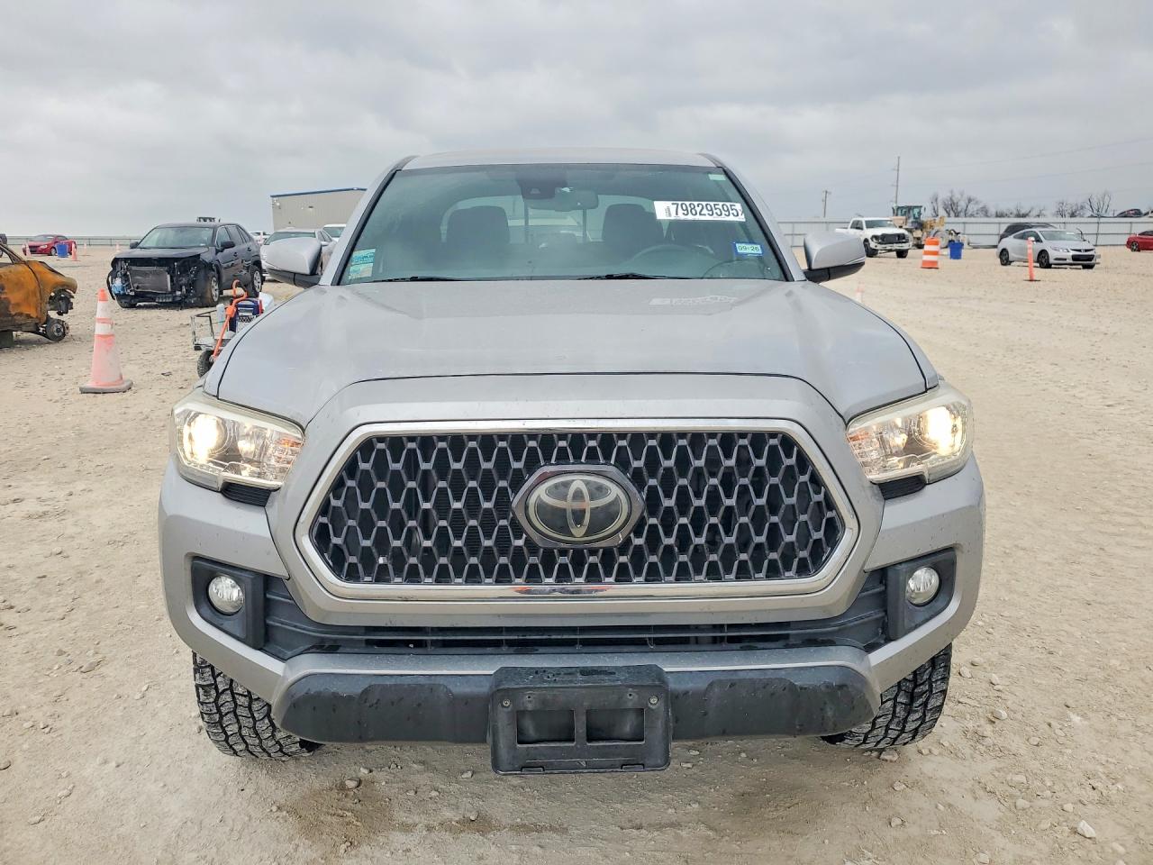 2018 TOYOTA TACOMA