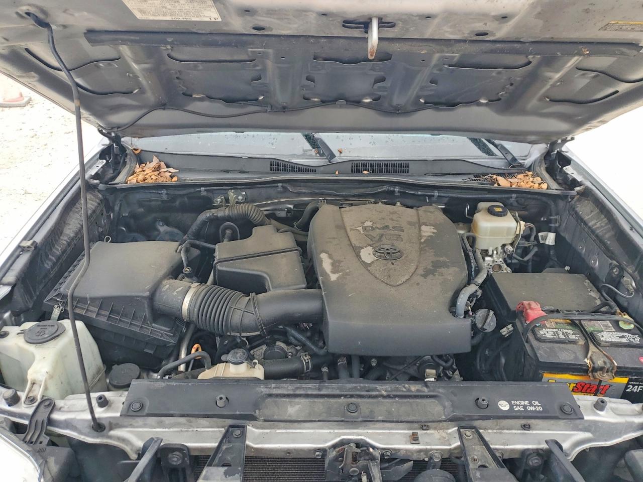 2018 TOYOTA TACOMA