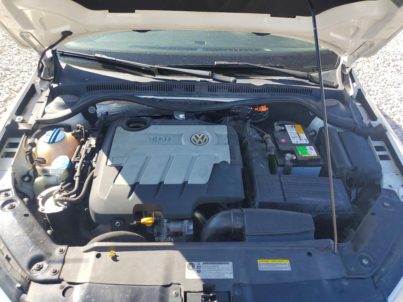 2014 VOLKSWAGEN JETTA