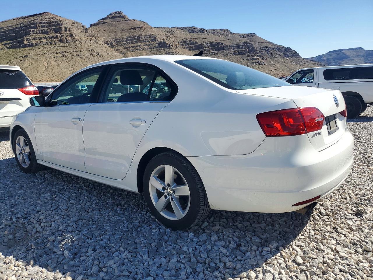 2014 VOLKSWAGEN JETTA