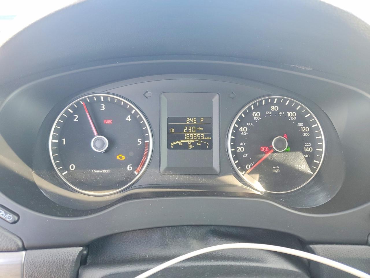 2014 VOLKSWAGEN JETTA