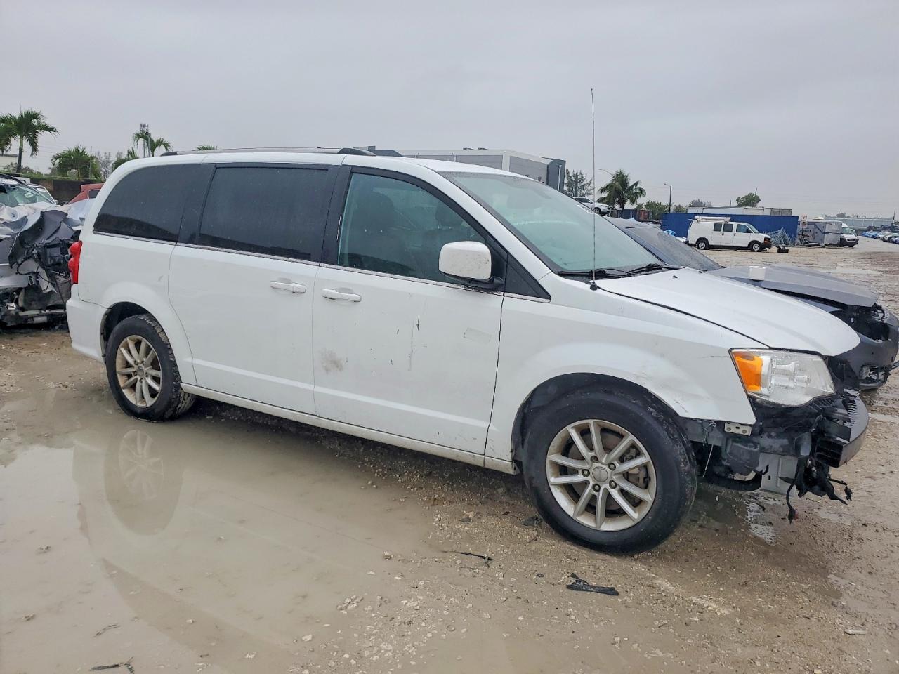 2019 DODGE CARAVAN