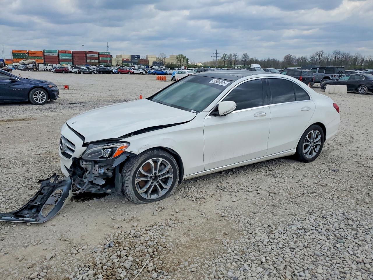 2015 MERCEDES-BENZ C-CLASS