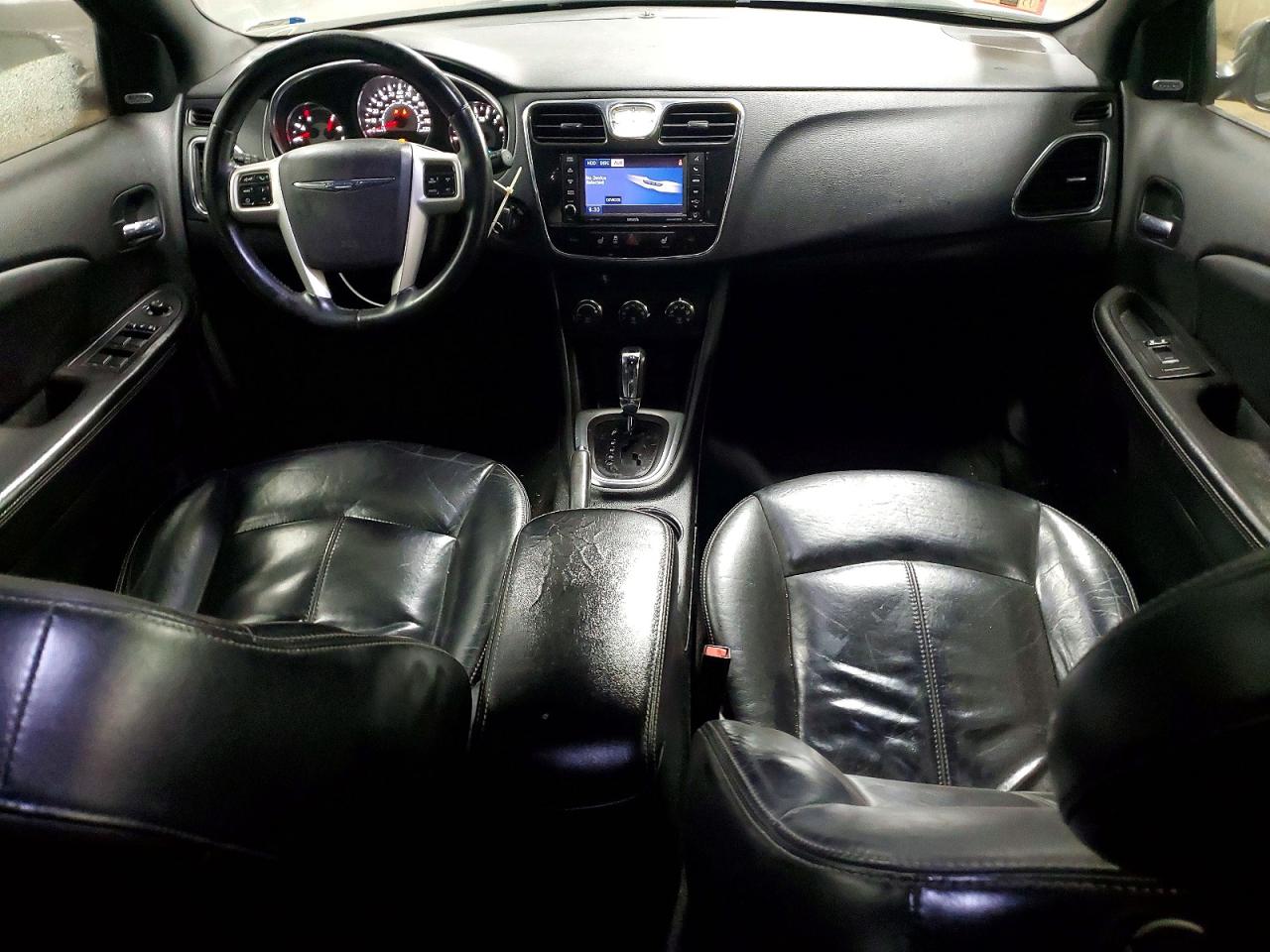 2013 CHRYSLER 200