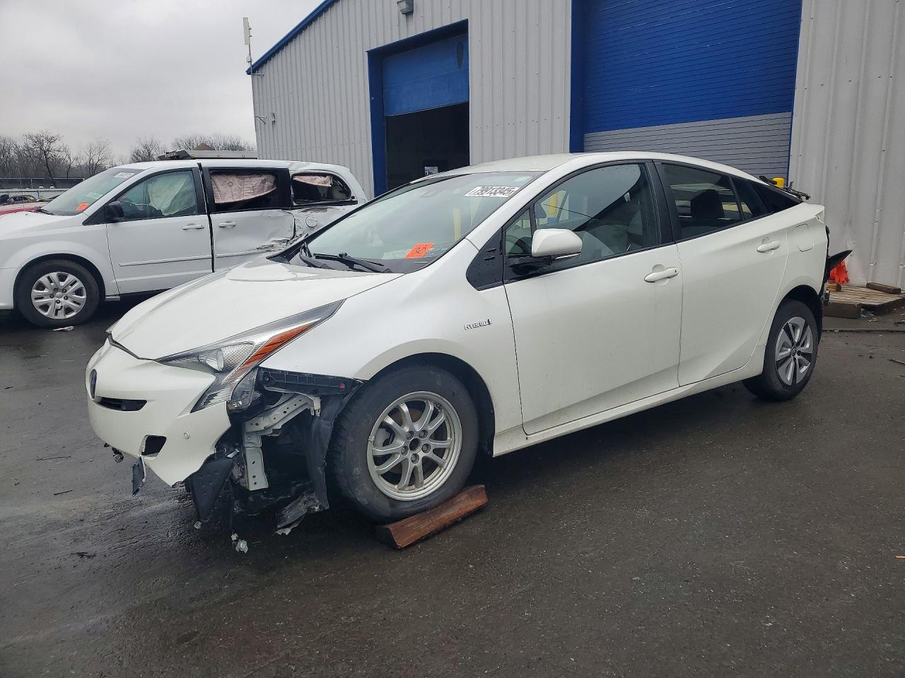2018 TOYOTA PRIUS