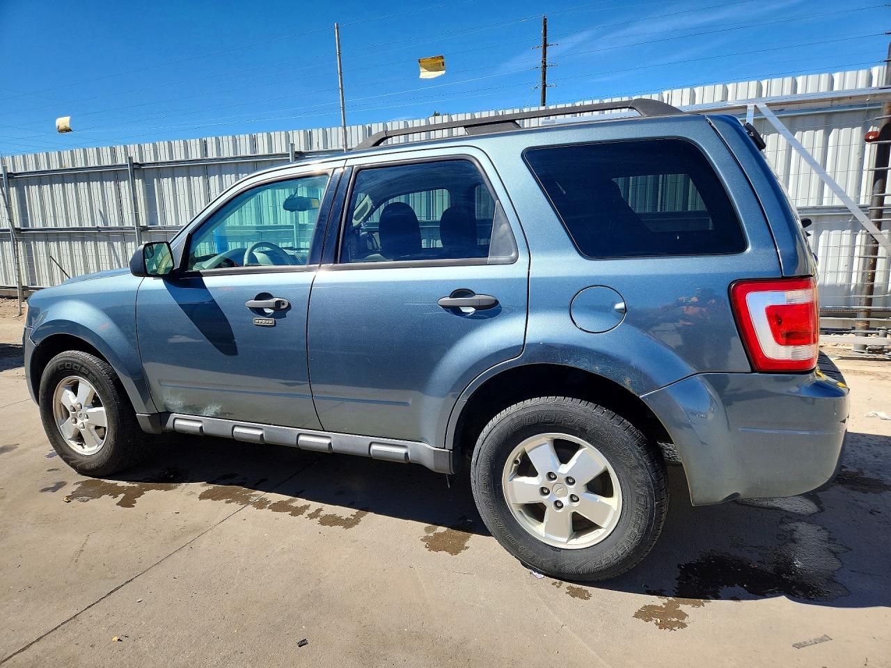 2012 FORD ESCAPE