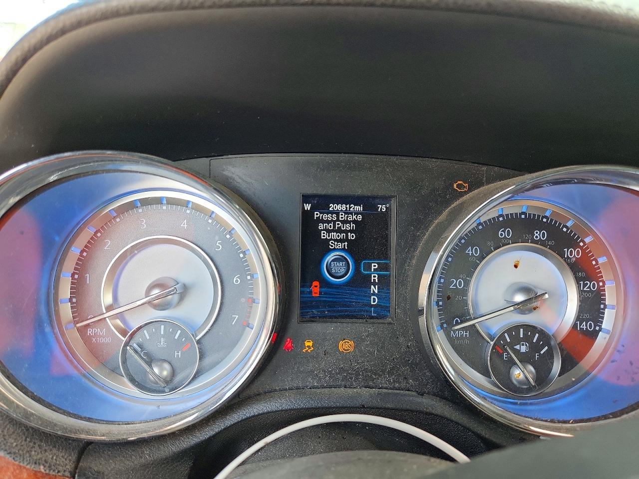 2014 CHRYSLER 300