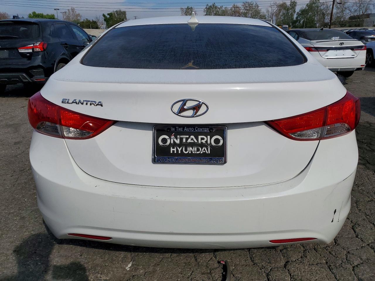 2013 HYUNDAI ELANTRA