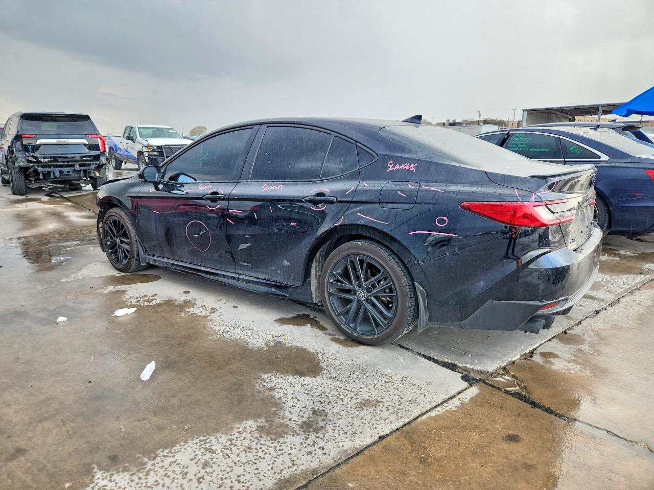 2025 TOYOTA CAMRY