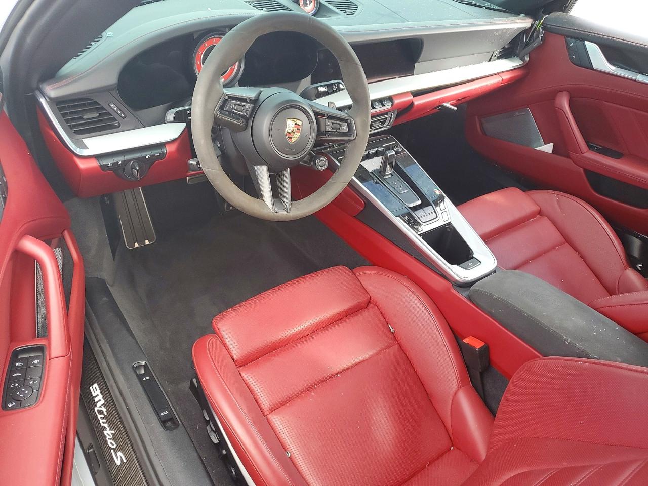 2023 PORSCHE 911