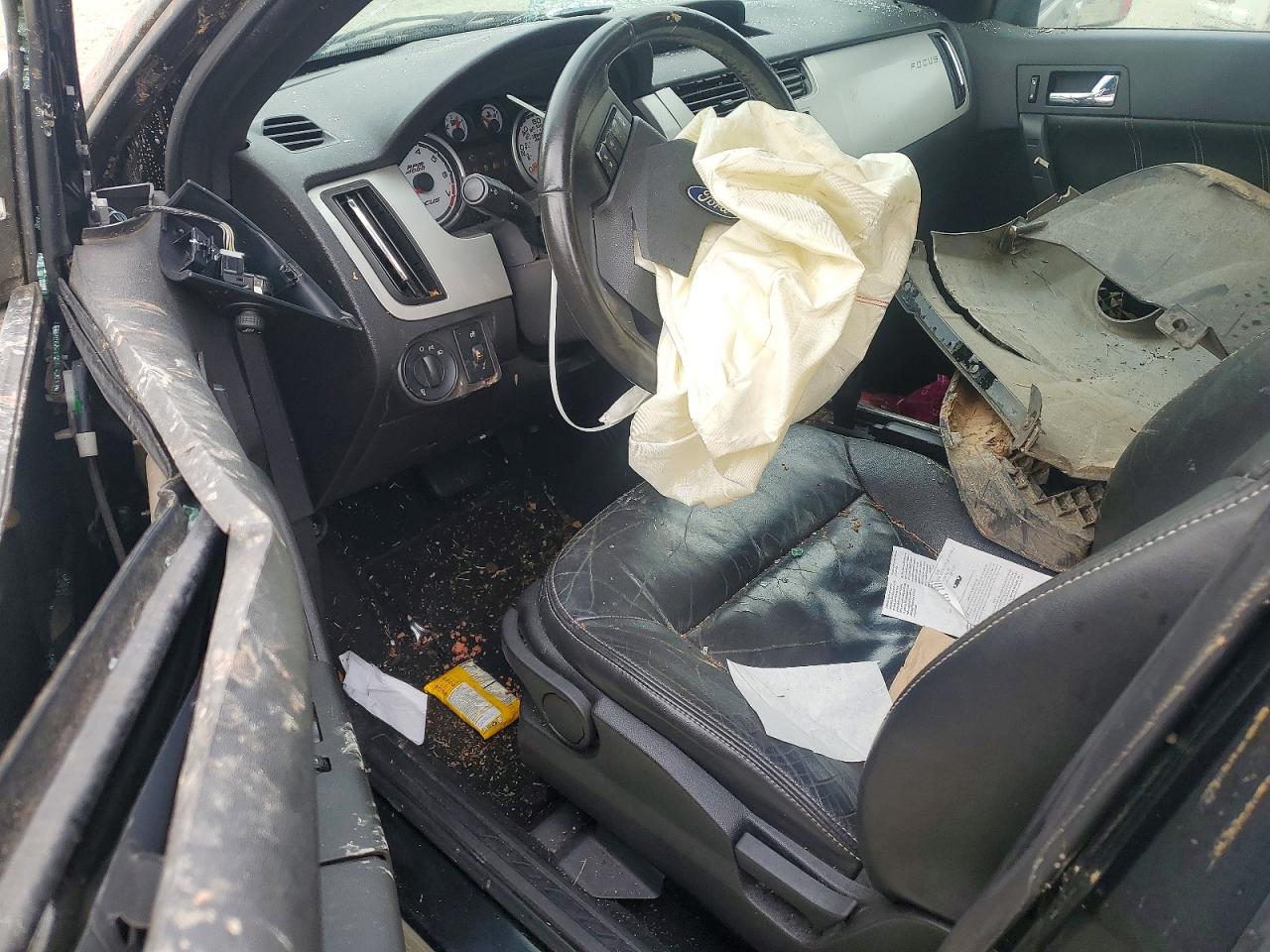 2010 FORD FOCUS