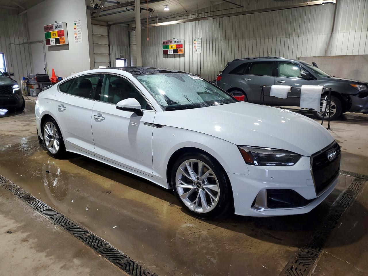 2022 AUDI A5
