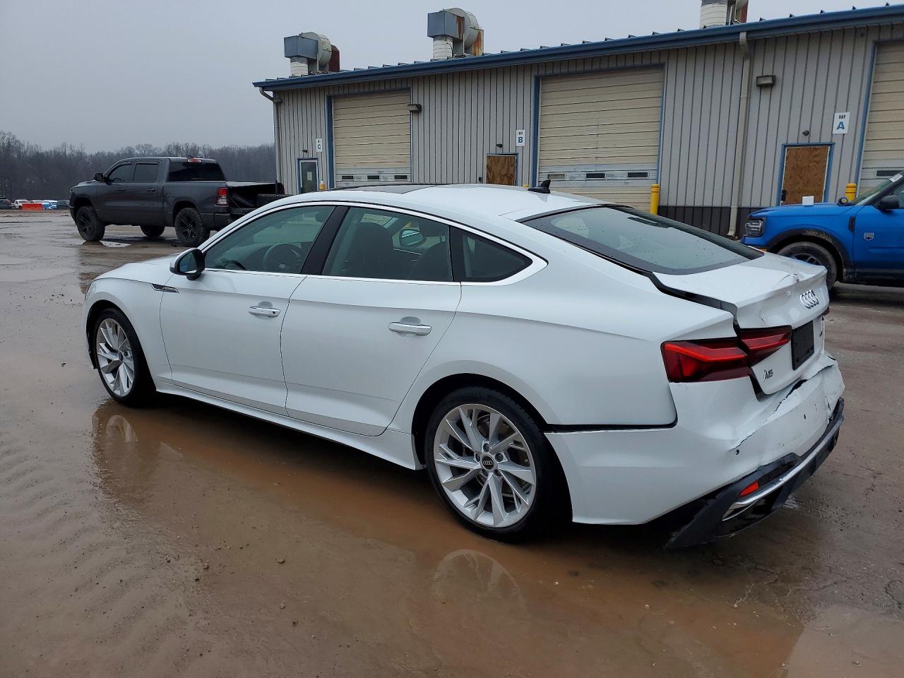 2022 AUDI A5
