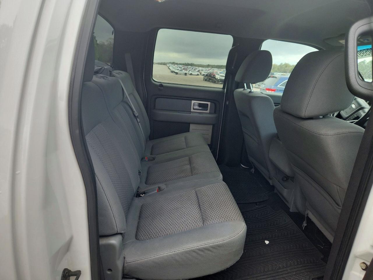 2011 FORD F150